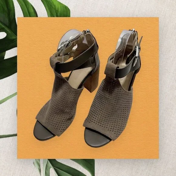 Marc Fisher Gabie Heels Grey Taupe Suede Cutout Block Heel Open Toe Cage Size 8M - Picture 5 of 13